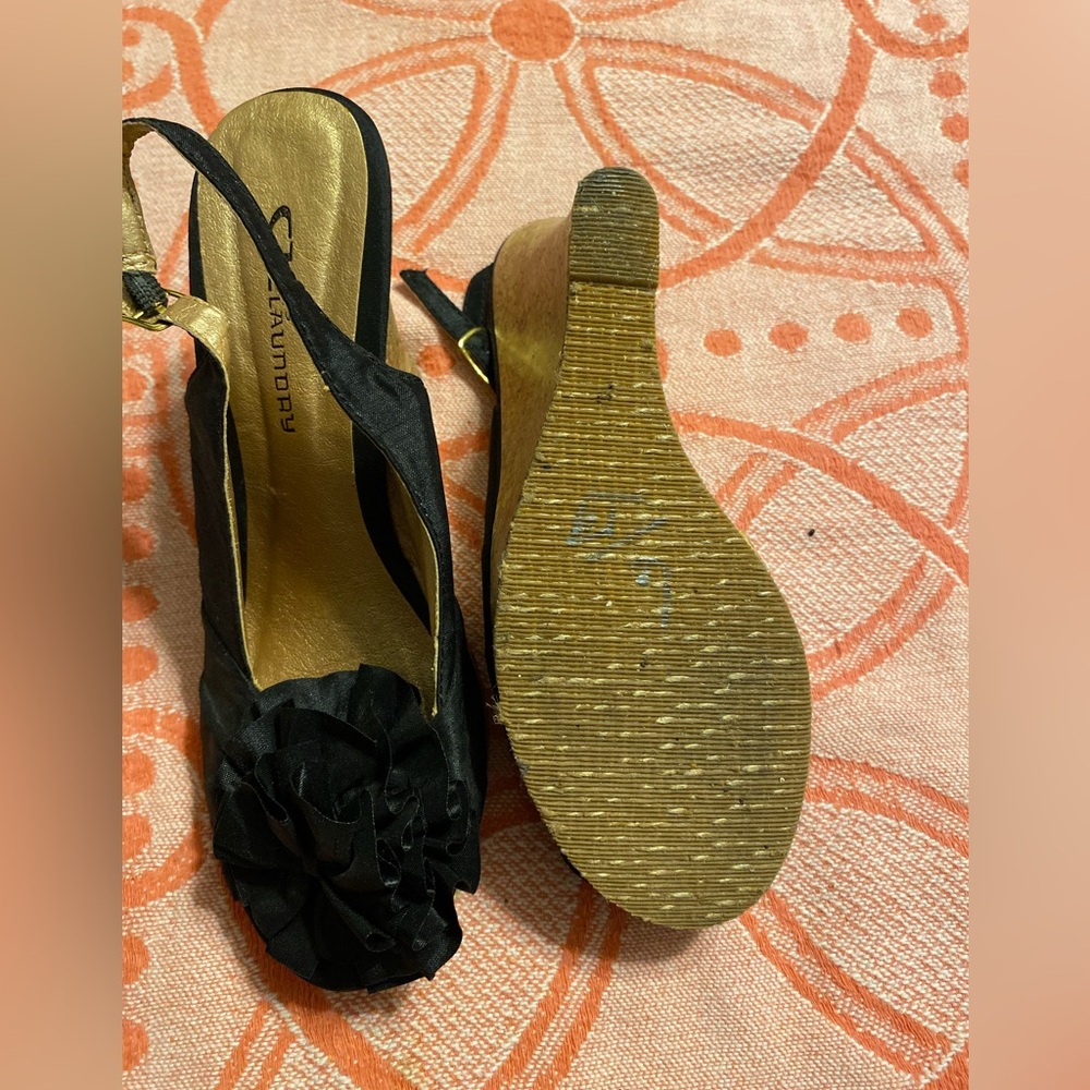 CL by Laundry black satin wedge - Picture 7 of 7